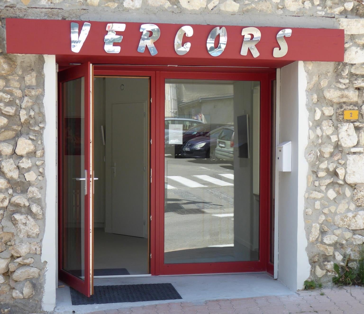 Lettres Alu type dibond miroir — visuel 2